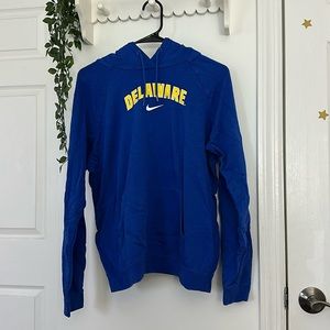 NIKE University of Delaware hooded sweatshirt  size L
